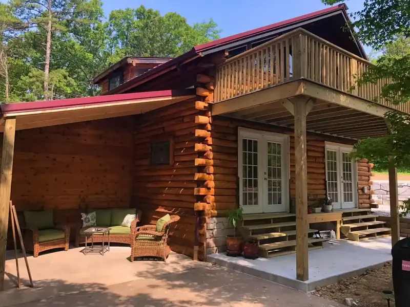 log home wraparound porch addition Park Hills Missouri - Nye Builders